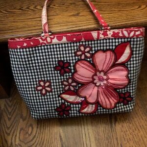 Isabella Fiore Pocketbook